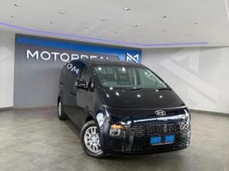 2.2d executive 11-seater