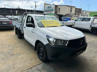 2019 toyota hilux cab chassis workmate gun122r