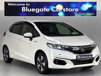 hybrid 5dr auto**new nct**multifunctional steering wheel**dual climate control**touch screen media display**reverse camera**bluetooth**keyless start**finance av