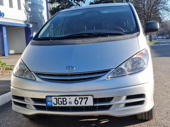toyota previa an. 2001