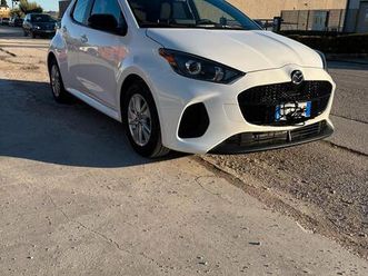 mazda2