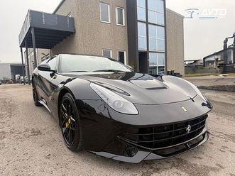 ferrari f12 berlinetta
