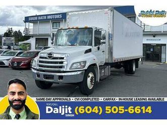 2019 hino 338 26' dry box liftgate + hydraulic brakes!*cvi completed