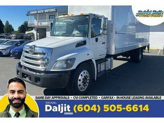 2020 hino 338 26' dry box + tuckaway liftgate