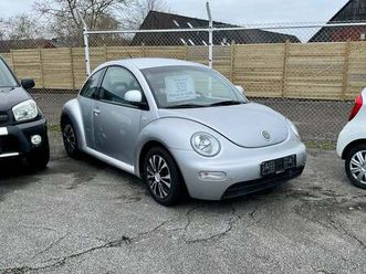 vw new beetle 2,0 highline 2d