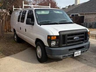 2010 ford e250 van - low milage