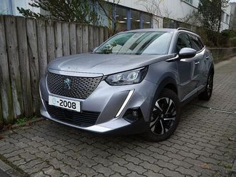 peugeot e-2008 allure pack 136 pdc shz kamera navi led