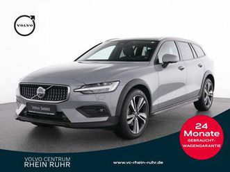 volvo v60 cross country b4 awd +360°+winterpak+dab