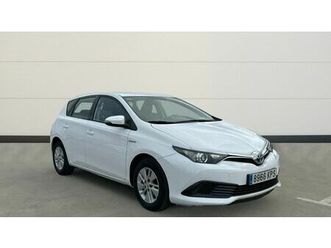 1.8 vvt-i hybrid business 136 5p