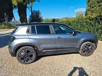 jeep avenger summit first edition