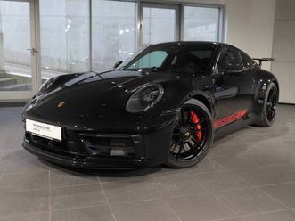 porsche 911 carrera 4 gts