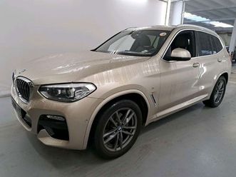 bmw x3 ?x3 2.0 da*pack m technik toit ouvrant?