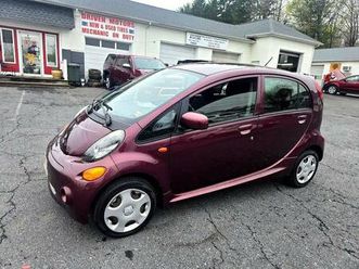 used 2012 mitsubishi i-miev se