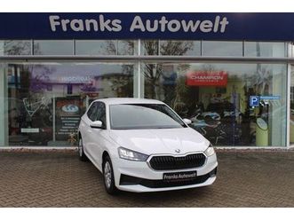 skoda fabia active /led