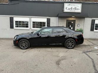 used 2018 chrysler 300 touring