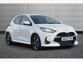 toyota yaris 1.5 hybrid design 5dr cvt hatchback 2025, 2101 miles, £21595 - 33038338 - exchangeandmart.co.uk