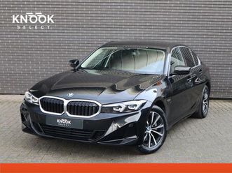 bmw 3-serie - sedan 320e high executive automaat / live cockpit plus / stoelverwarming / widescreen disp