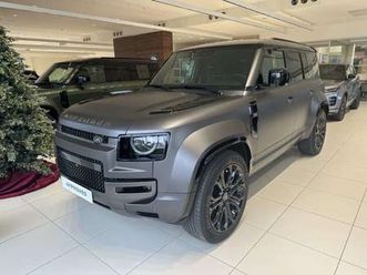 (2019) 110 4.4 v8 635 cv awd auto oc.