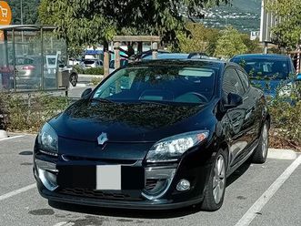 megane 3 coupe 1.5 dci intérieur cuir-alcantara