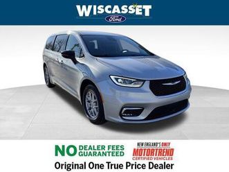 used 2024 chrysler pacifica touring-l