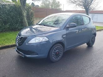lancia ypsilon 1.3l 95ch