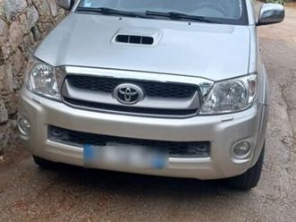 toyota hilux 2.5 d4d