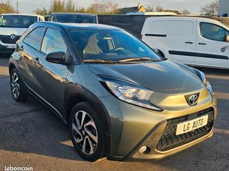 toyota aygo 5 portes 1l vvt-i collection automatique grantie 3 mois