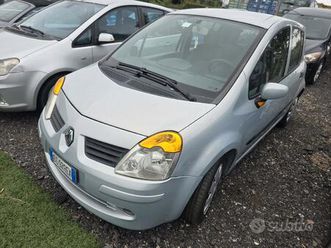 renault clio 1.2 5 porte gpl neopatentati
