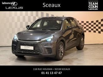 lexus lbx 1.5 136ch business 2wd