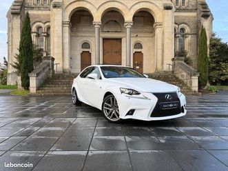 LEXUS IS IS 300H lexus-is-300h-f-sport