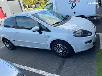 fiat punto evo 1.3 multijet ( comercial )