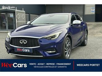 infiniti q30 1.5 d 110 premium city black dct bva