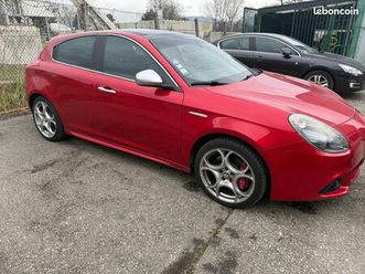 alfa romeo giulietta 1.4 tb multiair 170 ch ss distinctive tct