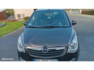vend opel agila automatique