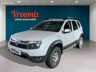 dacia duster 1.5 dci 110 cv 4x4 laureate+/distri 2022/clim/suivi complet/attelage/2e main/gtie 12 m