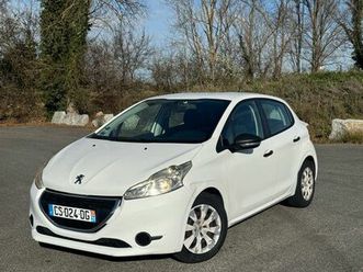 peugeot 208 1.4 hdi – entretien à jour, bon état