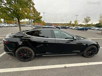 tesla model s berline noir