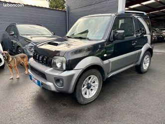 1.3 vvti 4 pl boite auto , 96000 km certifié et cuir