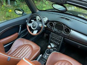 mini cooper s cabriolet - sidewalk - r52