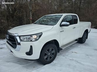 toyota hilux x-tra cabine 4 places
