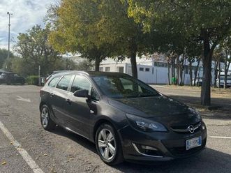 opel astra 2.0 cdti 165cv sports tourer aut. cosmo fleet