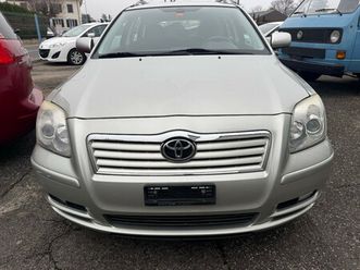 avensis-1-8-vvt-i-linea-luna-sportswagon