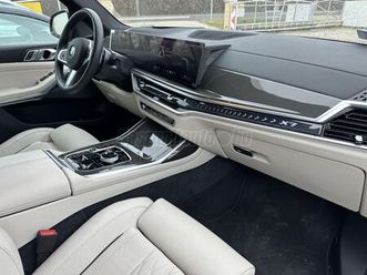bmw x7 xdrive40d (automata) áfás mo-i 1-tulaj full sky-lounge 2xmasszázs+szellöz bézs-bőr soft-close v.horog