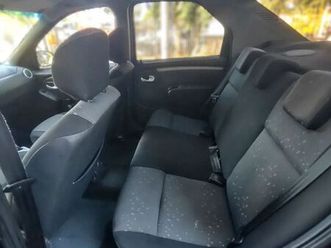 renault logan expression hi-flex 1.6 8v 4p 2011