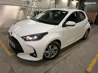 toyota yaris hybrid yaris affaires 116h dynamic business affaire