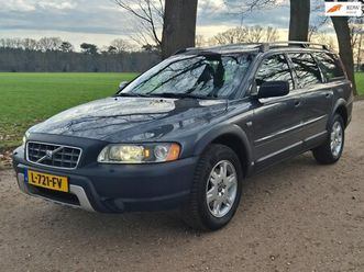 volvo xc70 - 2.5 t aut. summum *perfect