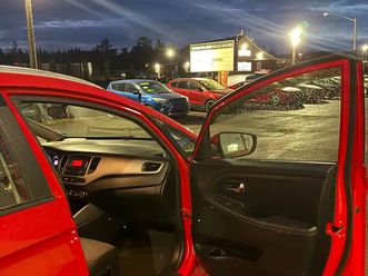 2014 kia rondo 4dr wgn man lx