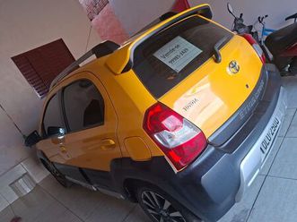 toyota etios cross 1.5 flex 16v 5p mec. 2015