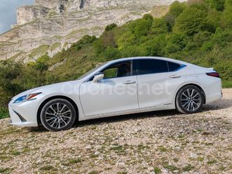 lexus es 2.5 300h luxury