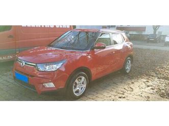other ssangyong tivoli 1.6 e-xgi quartz 2wd auto...
